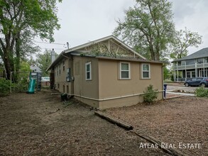 1021 E Platte Ave in Colorado Springs, CO - Building Photo - Building Photo