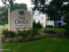 1501 Partin Dr in Niceville, FL - Building Photo