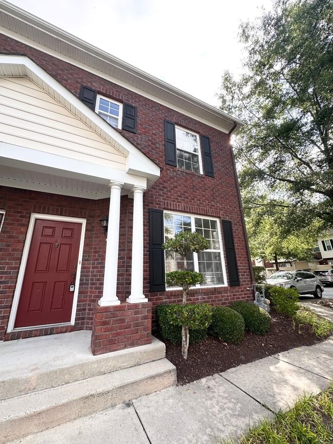 2125 Pateshall Ct