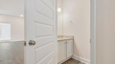 1653 Caleigh Ct in Lynn Haven, FL - Building Photo - Building Photo