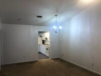 143 Ginkgo Ln photo'