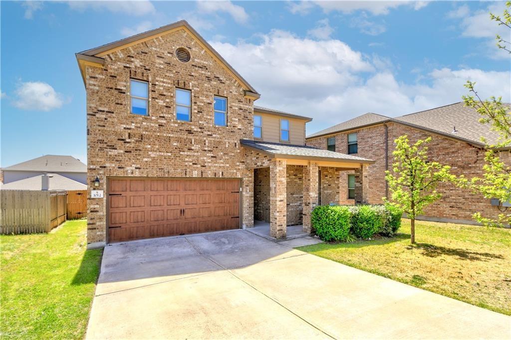 1012 Rio Azul Cove in Leander, TX - Foto de edificio