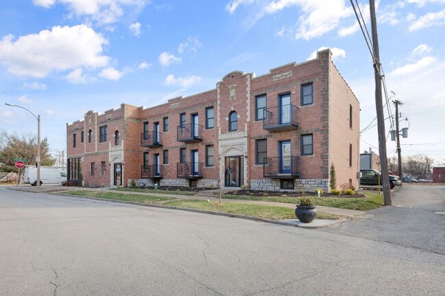 property at 6012 Southwest Ave