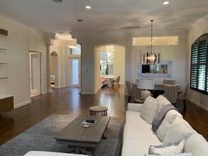 264 Porto Vecchio Way in Palm Beach Gardens, FL - Building Photo - Building Photo