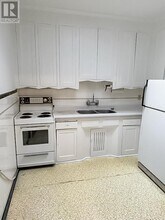 21 Castle Knock Rd in Toronto, ON - Building Photo - Building Photo