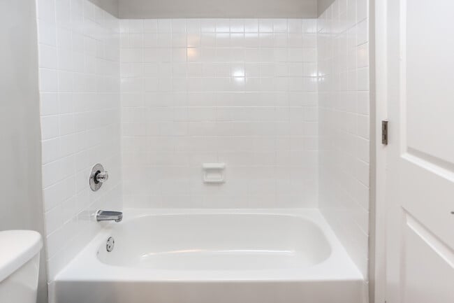 Crooked Creek in Indianapolis, IN - Foto de edificio - Interior Photo
