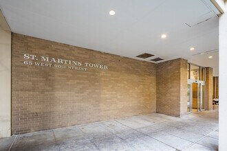 St. Martin's Tower in New York, NY - Foto de edificio - Building Photo