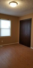 606 N Mason St in Bloomington, IL - Foto de edificio - Building Photo