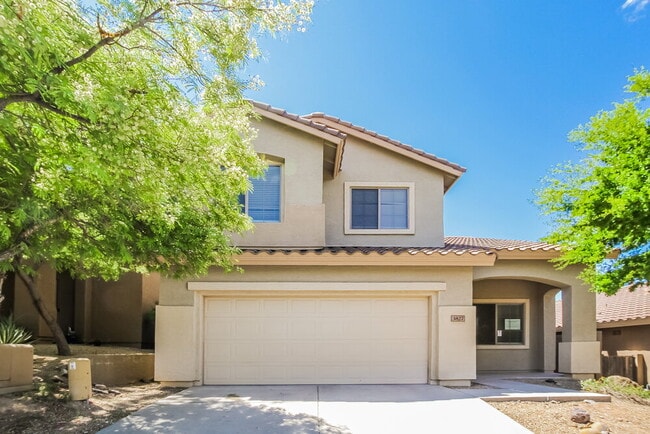 property at 3827 Adamanda Ct