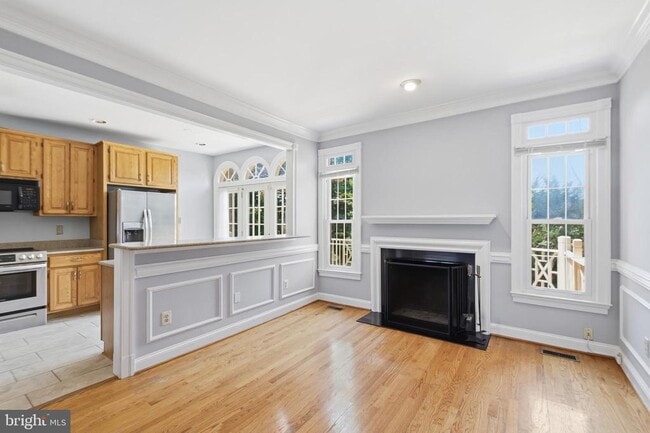 property at 6323 Barcroft Mews Dr