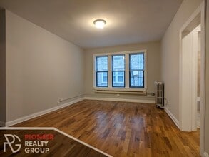 4647 N Paulina St, Unit #4641-210 in Chicago, IL - Building Photo - Building Photo