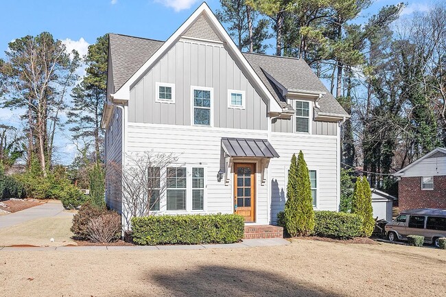property at 407 Oakland Dr