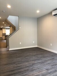 2700 Mathews St photo'