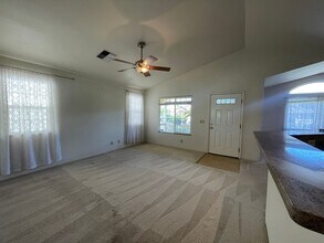 166 Oluea Cir in Kihei, HI - Building Photo - Building Photo