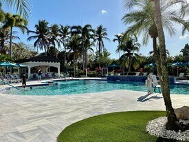 5865 NW 125th Ave in Coral Springs, FL - Building Photo