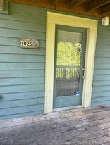 1025 High St in Bellingham, WA - Building Photo