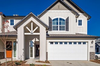 9037 Summit Ln in Granite Bay, CA - Building Photo - Building Photo