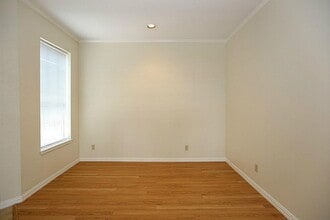 2602 W Holcombe Blvd in Houston, TX - Building Photo - Building Photo