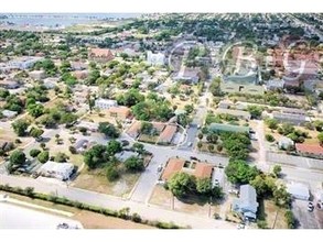 Henrietta Villas in West Palm Beach, FL - Building Photo - Other