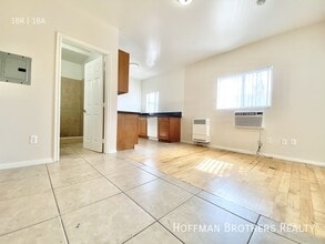 758 S Carondelet St in Los Angeles, CA - Building Photo - Building Photo