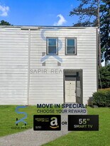 2734 Penwood Pl in Lithonia, GA - Building Photo
