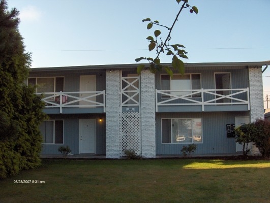 308 Park Ave in Auburn, WA - Foto de edificio