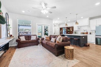 4141 Vintage Estates Ct in Bryan, TX - Building Photo - Building Photo