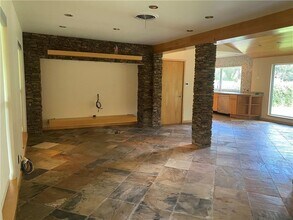2500 Barhill Dr in Austin, TX - Building Photo - Building Photo