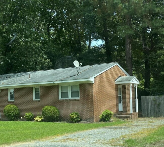 property at 7076 Bray Rd