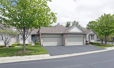 Utica Woods in Utica, MI - Building Photo - Building Photo