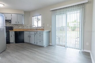 3100 Mandeville St in Deltona, FL - Building Photo - Building Photo