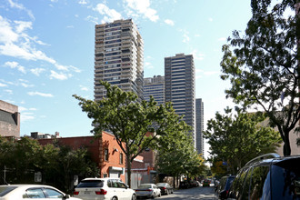 Taino Towers in New York, NY - Foto de edificio - Building Photo