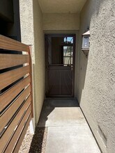 3636 Ruette de Ville in San Diego, CA - Building Photo - Building Photo