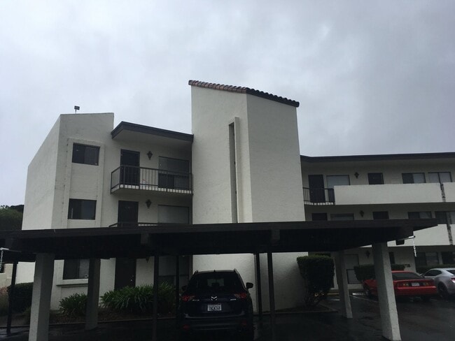 property at 500 Glenwood Cir