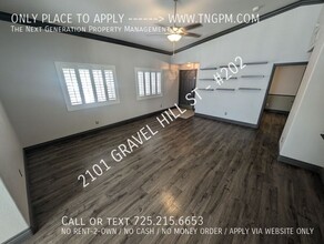 2101 Gravel Hill St in Las Vegas, NV - Building Photo - Building Photo