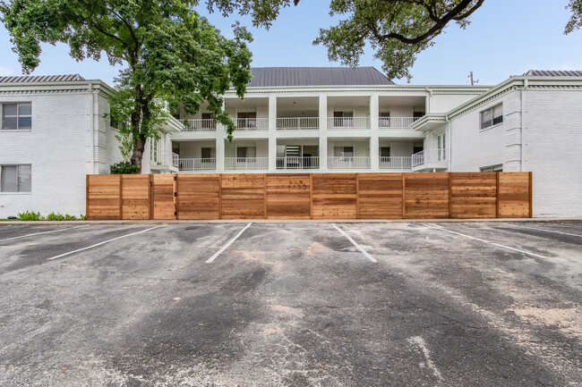 Enfield Place in Austin, TX - Building Photo - Building Photo