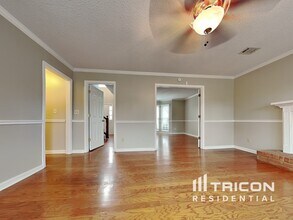 769 Glenspring Dr in Lawrenceville, GA - Building Photo - Building Photo