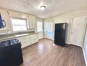 7305 Bennett Ave in Austin, TX - Building Photo - Building Photo