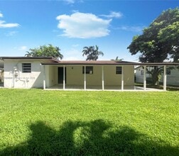 15530 SW 295th Terrace in Homestead, FL - Building Photo - Building Photo