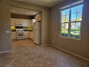 7 Sonata St in Irvine, CA - Foto de edificio - Building Photo