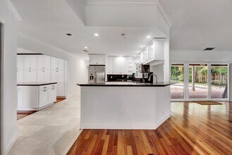 1375 NW 16th St in Boca Raton, FL - Building Photo - Building Photo