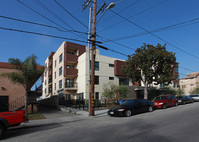 NoHo Senior Villas in North Hollywood, CA - Foto de edificio - Building Photo