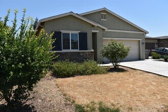4208 Candle Ct in Merced, CA - Building Photo - Building Photo