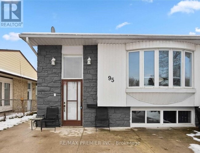 property at 95 Daphne Crescent