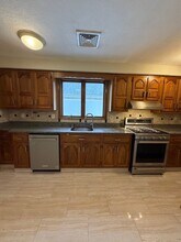 33 Lafayette St, Unit 2 in Arlington, MA - Building Photo - Building Photo