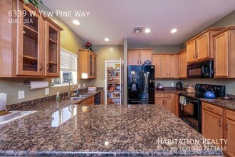 6339 W Yew Pine Way in Tucson, AZ - Building Photo - Building Photo