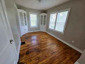 8 N Park Ave in Cape Girardeau, MO - Building Photo - Building Photo