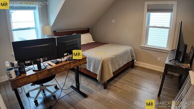 313 Silver St, Unit 1 in Boston, MA - Building Photo - Building Photo