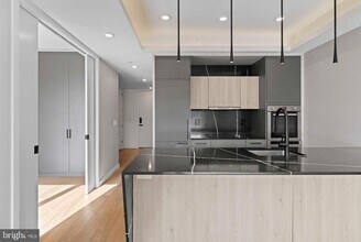 807 N 3rd St in Philadelphia, PA - Building Photo - Building Photo