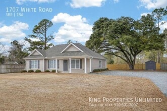 1707 White Rd in Wilmington, NC - Building Photo - Building Photo